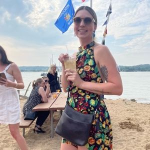 Meet your Posher, Emma